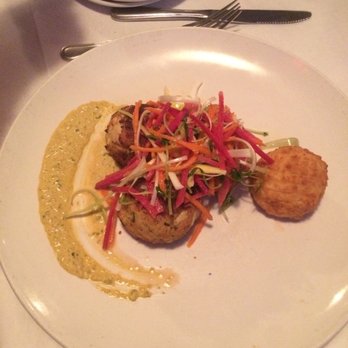 Hooked - Crab cake and slaw, the perfect MD dish - Seafood Near Me - Ocean City, Maryland Hooked - Crab cake and slaw, the perfect MD dish - Seafood Near Me - Ocean City, Maryland