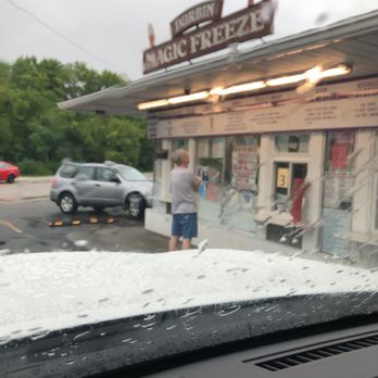 Durbin Magic Freeze - Even worth going to in the rain! - Ice Cream & Frozen Yogurt Near Me - Barberton, Ohio