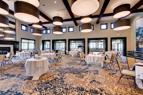 Ring of Honor Kitchen & Bar by null