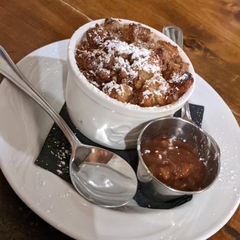 Kindling Texas Kitchen - bread pudding w/ pecan caramel sauce - American Near Me - Cibolo, Texas