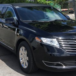 Dolphin Transportation Specialists - Beautiful 8 passenger custom limousine