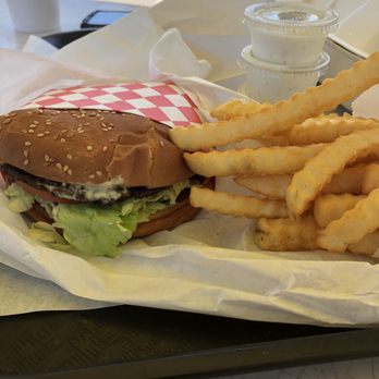 Buzzs Drive In - Burger and fries - Burgers Near Me - Goshen, California