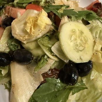 A & V Pizzeria - Pizza Near Me - Yonkers, New York