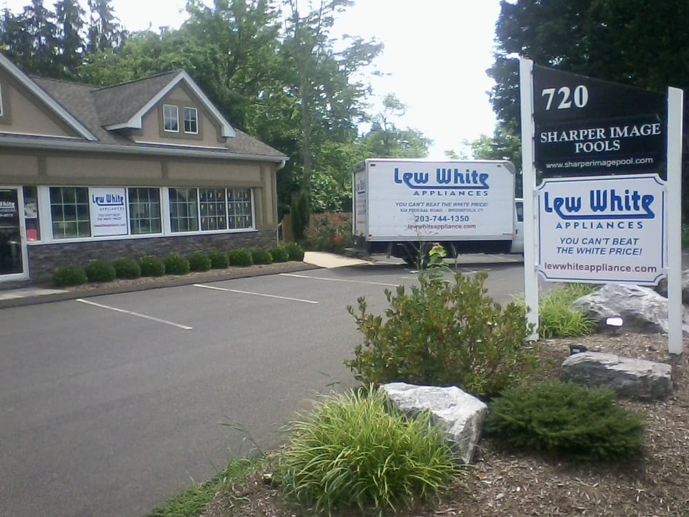 LEW WHITE APPLIANCES Updated August 2024 934 Federal Rd, Brookfield