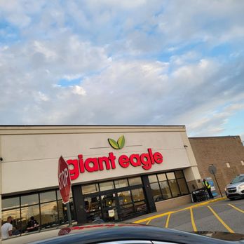 Giant Eagle - Need some Dunkin for the AM,and my daughter's fave ice cream :-) - Grocery Near Me - Pittsburgh, Pennsylvania