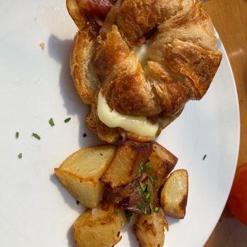Pisticci - Bacon Egg and Cheese - Italian Near Me - New York, New York Pisticci - Bacon Egg and Cheese - Italian Near Me - New York, New York