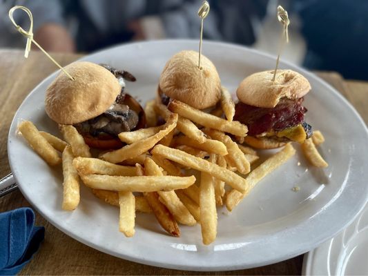 Moss Beach Distillery by null