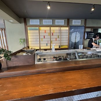 Haraheri - Counter - Japanese Near Me - Vancouver, British Columbia