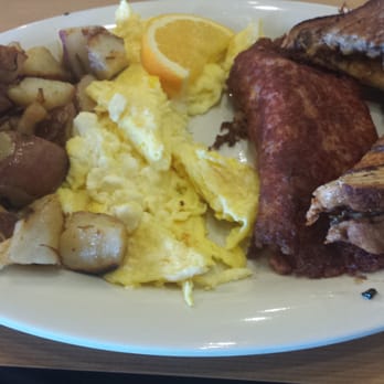 Eggs Up Grill - Corn Beef Hash - Breakfast & Brunch Near Me - Myrtle Beach, South Carolina