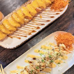 Sushi Factory - Spicy salmon roll, monster roll