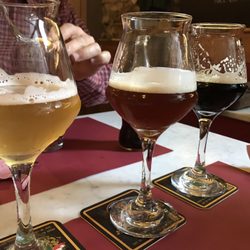 Taverna Gambrinus - €10 flight of beer tastings