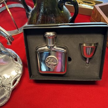 Painted Horse Merchantile - Flasks
Sextant
Men's Gifts - Furniture Stores Near Me - Burleson, Texas
