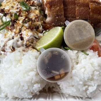 Pomaikai's Onolicious - Sisig and lechon - Food Trucks Near Me - Mililani, Hawaii Pomaikai's Onolicious - Sisig and lechon - Food Trucks Near Me - Mililani, Hawaii