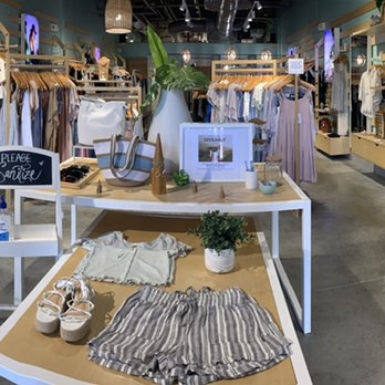 Mahina - Entrance 2021 - Women's Clothing Near Me - Kapolei, Hawaii