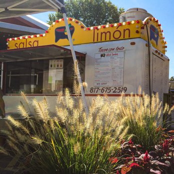 Salsa Limón - Salsita is mobile, we have food trucks! Amazing for parties, company meetings or outings. Let us cater your event. Catering@salsalimon.com. - Tacos Near Me - Fort Worth, Texas