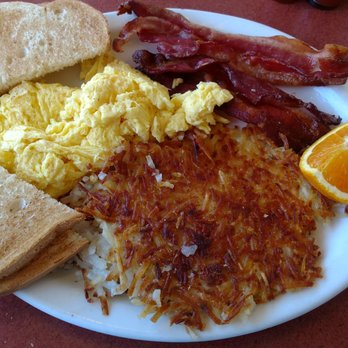Margie's Diner - Enormous Breakfast Platter - Diners Near Me - Paso Robles, California Margie's Diner - Enormous Breakfast Platter - Diners Near Me - Paso Robles, California