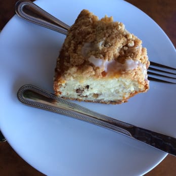 Le Buzz Caffe - Banana pecan coffee cake - Coffee & Tea Near Me - Tucson, Arizona