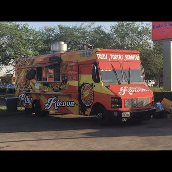 Riky Ricoon - Food Trucks Near Me - Alvin, Texas