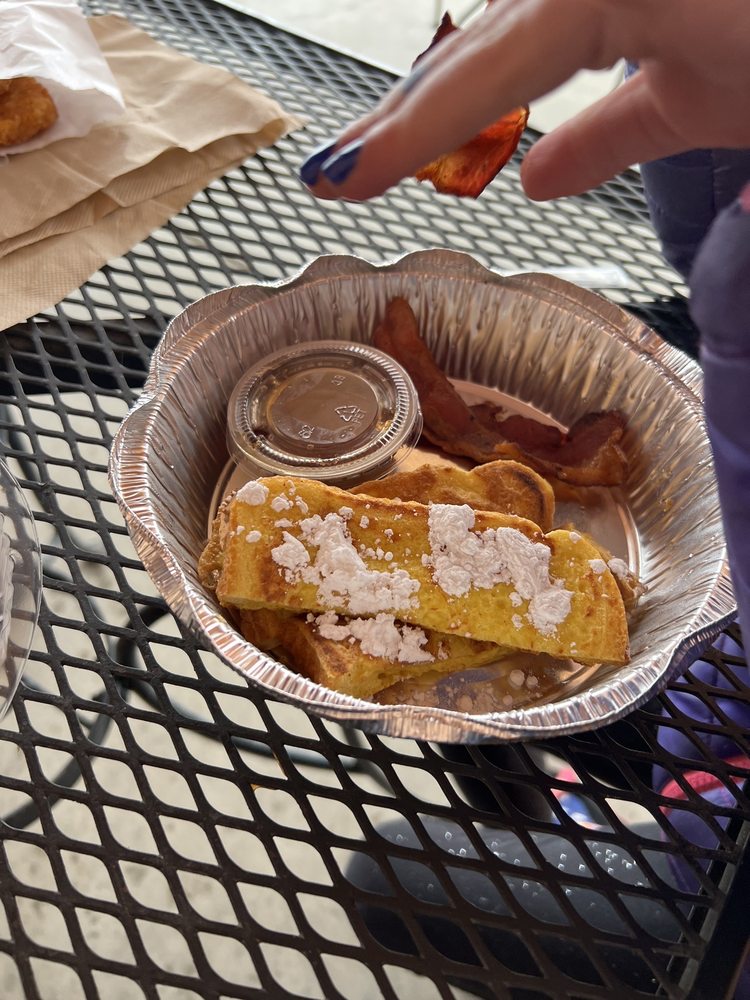 THE SHACK 31 Photos & 14 Reviews 202 Main St, Lava Hot Springs, Idaho Food Stands