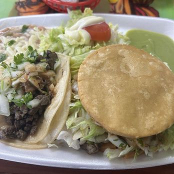 Tacos Jalisco - Gordita and asada taco! - Mexican Near Me - Dodge City, Kansas