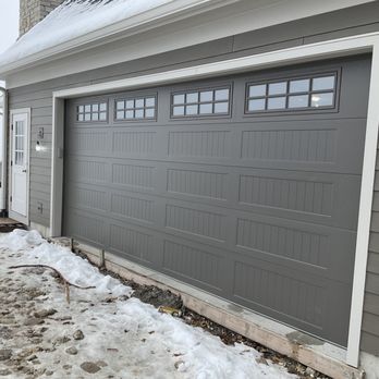 BDK Door - Residential Garage Door Installed! - Garage Door Services Near Me - Montgomery, Illinois