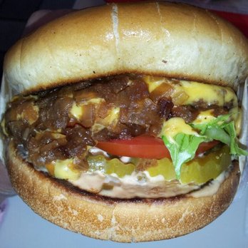 In-N-Out Burger - Burgers Near Me - Oxnard, California