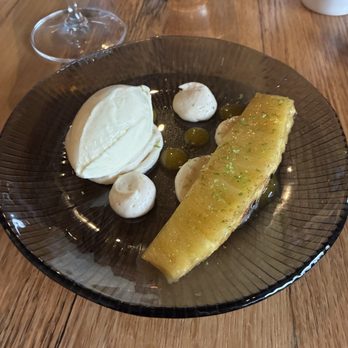 Oak & Reel - Pineapple dessert. The only good thing I had - Italian Near Me - Detroit, Michigan Oak & Reel - Pineapple dessert. The only good thing I had - Italian Near Me - Detroit, Michigan