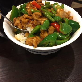 Famous Food Restaurant - Cashew chicken rice bowl - Chinese Near Me - Sunnyvale, California