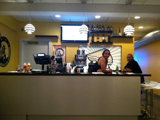 New York Grilled Cheese Wilton Manors by null