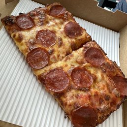 4 Corner Pizza