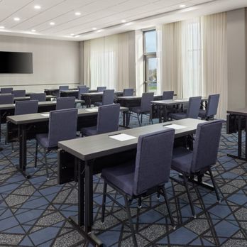 Courtyard by Marriott Bettendorf - Meeting room - Hotels Near Me - Bettendorf, Iowa Courtyard by Marriott Bettendorf - Meeting room - Hotels Near Me - Bettendorf, Iowa