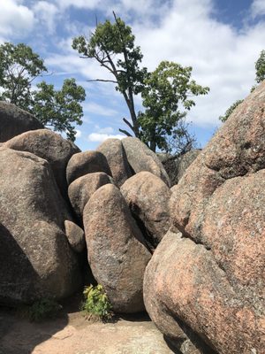Elephant Rocks State Park by null