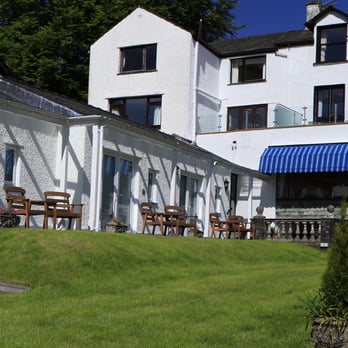 Fisherbeck Hotel - A beautiful day in Ambleside - Hotels Near Me - Ambleside, CMA