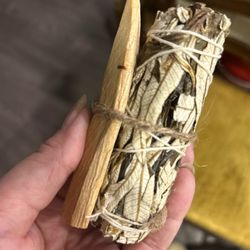 The Elemental Shop - My gift for giving a review but I'd have given one regardless. This smells incredible.