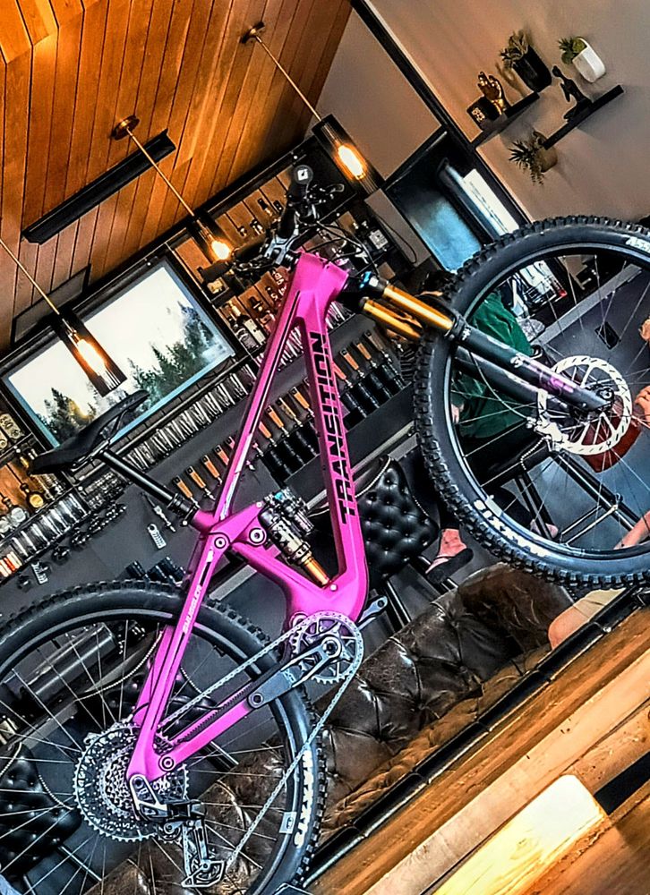 THE HUB BIKE LOUNGE Updated September 2024 112 Photos & 47 Reviews