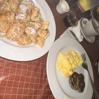 Sweet Maple Cafe - Buttermilk Pancakes - American Near Me - Chicago, Illinois