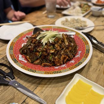 Man Chun Hong - Black bean noodle - Chinese Near Me - Atlanta, Georgia