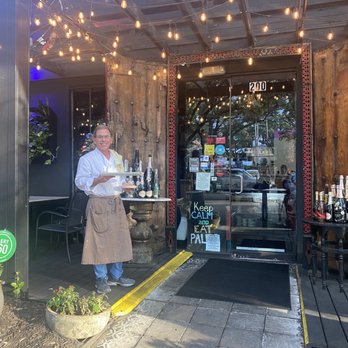 Ruggles Black - Bruce the Owner - New American Near Me - Houston, Texas