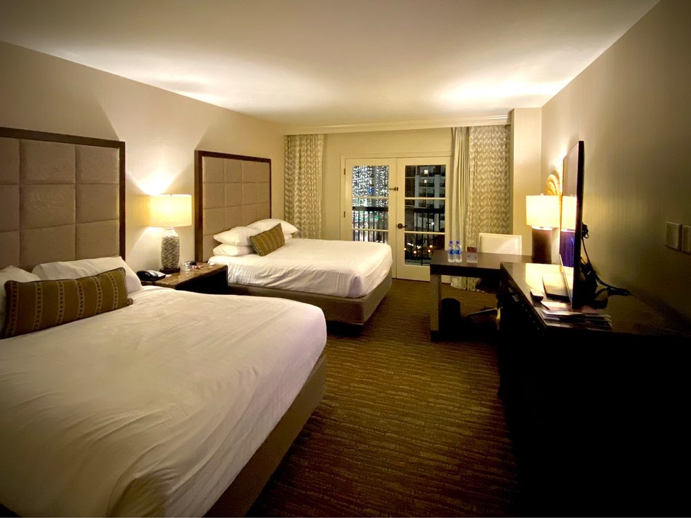 GAYLORD TEXAN RESORT & CONVENTION CENTER 2153 Photos & 1030 Reviews