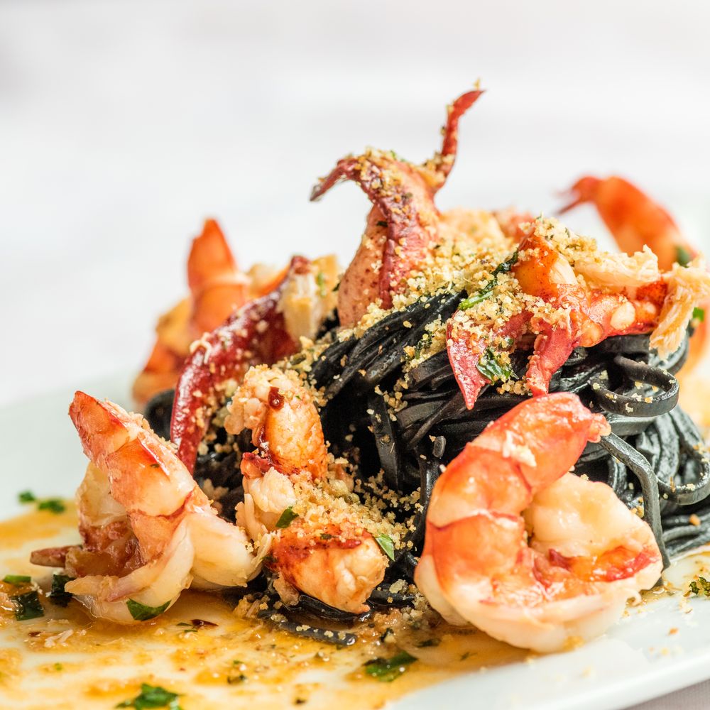 The Best 10 Restaurants near Hamilton Marketplace in Hamilton Township