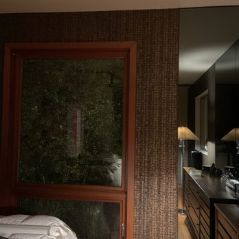 Wallpaper Installer LA - Wallpapering Near Me - Los Angeles, California Wallpaper Installer LA - Wallpapering Near Me - Los Angeles, California