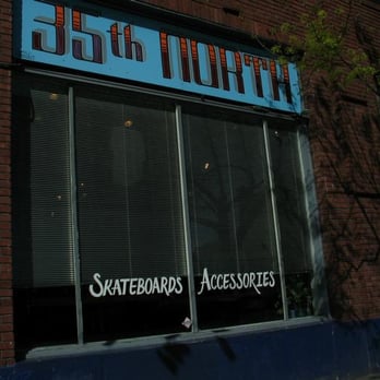 35th North - Shoe Stores Near Me - Seattle, Washington