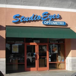 Studioeyes Optometry - Entrance to StudioEyes Optometry in Northridge in the Albertson's Center at Reseda and Devonshire.
