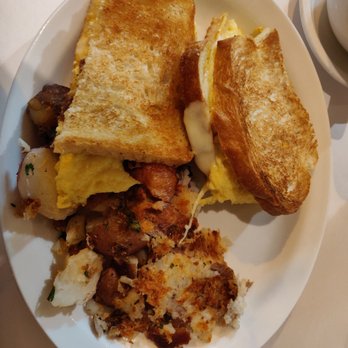Chocolate Maven Bakery & Cafe - Breakfast sandwich - Bakeries Near Me - Santa Fe, New Mexico