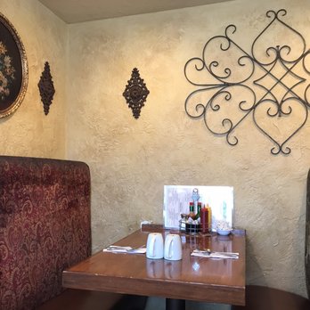 Dolly's Cafe - Pretty decor - American Near Me - Spokane, Washington Dolly's Cafe - Pretty decor - American Near Me - Spokane, Washington