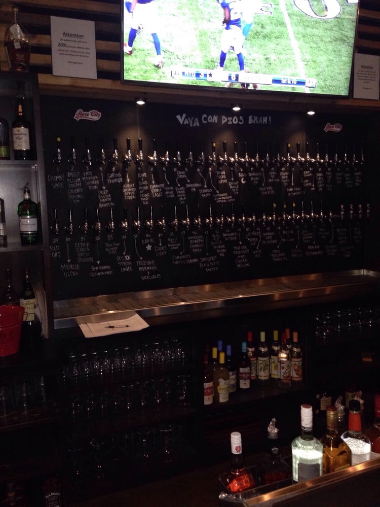 Rose City Draft House & Bar - Photo 3