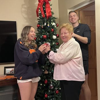 Biebel & DeCotiis Podiatry Associates - Decorating the tree(2022) - Podiatrists Near Me - Holmdel, New Jersey Biebel & DeCotiis Podiatry Associates - Decorating the tree(2022) - Podiatrists Near Me - Holmdel, New Jersey
