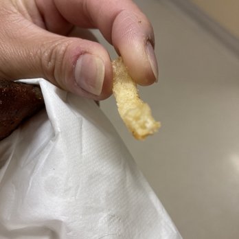 Classic Gyros - Very dried up fries like it had been cooked for several days ago - Mediterranean Near Me - Ridgecrest, California Classic Gyros - Very dried up fries like it had been cooked for several days ago - Mediterranean Near Me - Ridgecrest, California