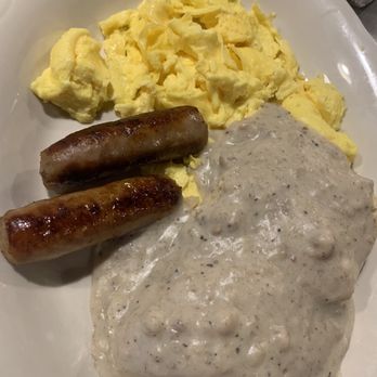 Maltby Cafe - Sausage Biscuits and Gravy - American Near Me - Snohomish, Washington Maltby Cafe - Sausage Biscuits and Gravy - American Near Me - Snohomish, Washington