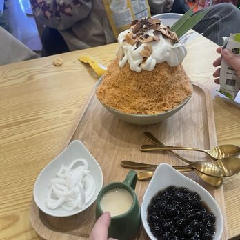 Eastern Tales Cafe - Shaved Ice Thai Tea - Cafes Near Me - Fountain Valley, California Eastern Tales Cafe - Shaved Ice Thai Tea - Cafes Near Me - Fountain Valley, California